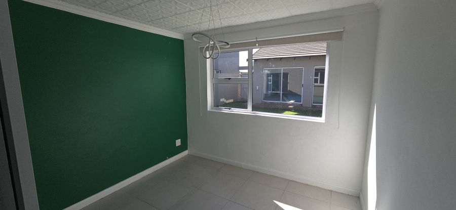 4 Bedroom Property for Sale in Minerva Gardens Northern Cape